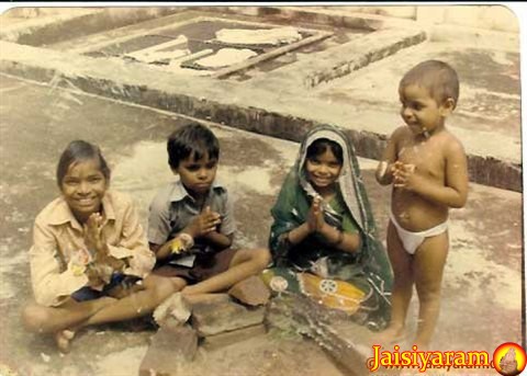 I, Purnendu, Para and Yashendu on Raksha Bandhan day