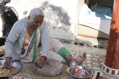 Ammaji preparing Garam Masala
