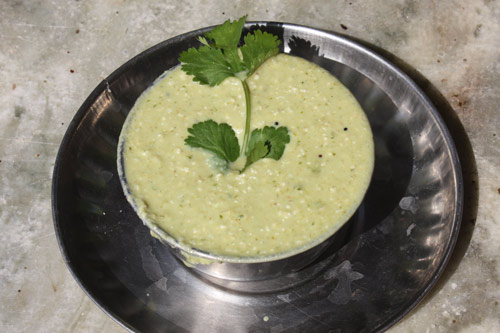 Nariyal ki Chutney - Coconut Chutney