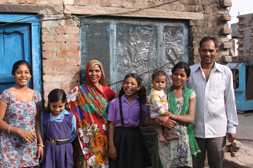 Hemlata, Renu and their family