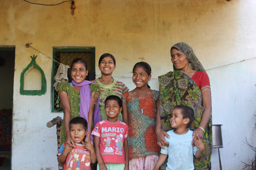 Gayatri, Triveni, Bhudevi with their mother and siblings