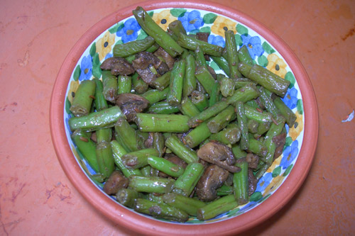 Beans with Mushrooms