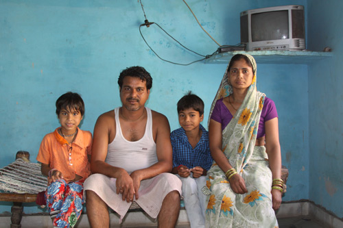 Shashi, Hemant and their Parents