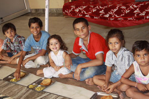 Apra at Lunch with the School Kids