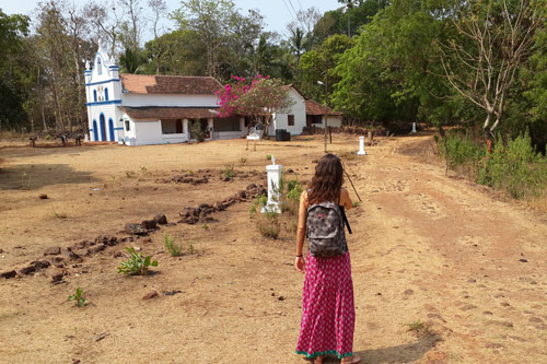 Western Woman finding herself alone in India