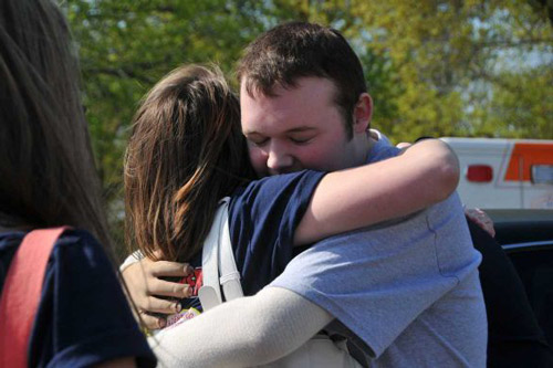 Welcome Hugs are no Reason for Jealousy