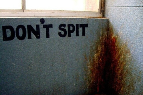 Do not spit Sign in India 