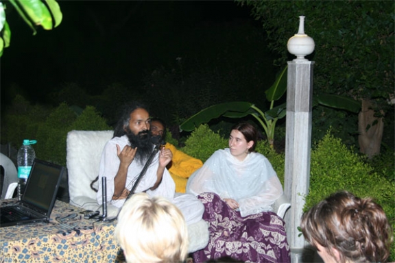 Swami Ji about the importance of silence