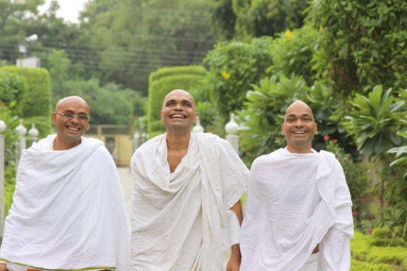 Swami Ji, Yashendu and Purnendu