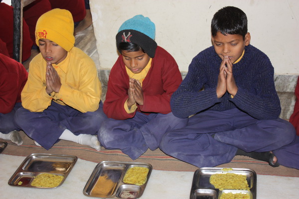 Children praying