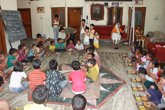 Intellectual Followers