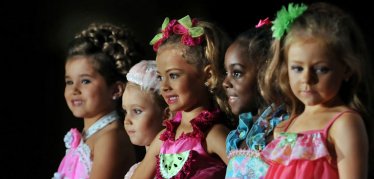 Kids beauty pageant